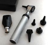 Professional OPHTHALMOSCOPE Otoscope Diagnostic Set + Zippered Leatherette Case.